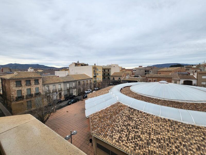 Apartment for sale in Pinoso, Alicante