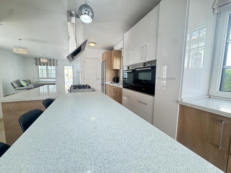 3 slaapkamer Villa Te koop