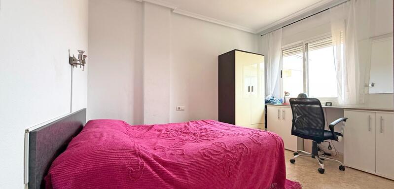 2 slaapkamer Appartement Te koop