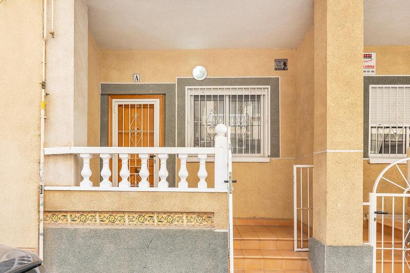 2 спальная комната квартира продается