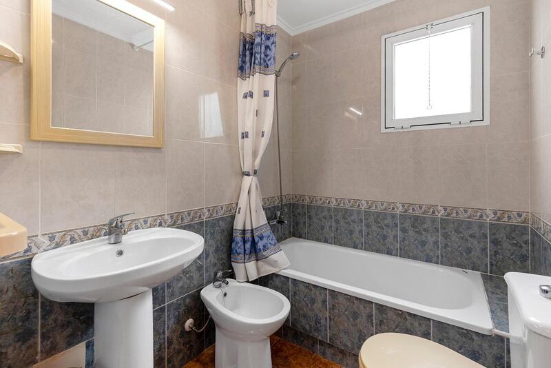 2 slaapkamer Appartement Te koop