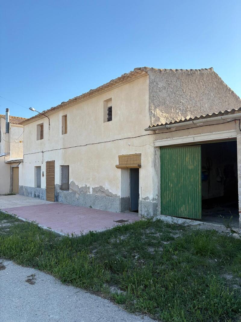 6 Cuarto Casa de Campo en venta