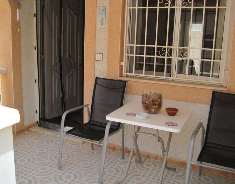 2 slaapkamer Gezinswoning Te koop