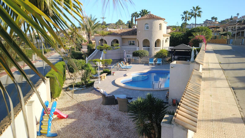 Villa for sale in Algorfa, Alicante
