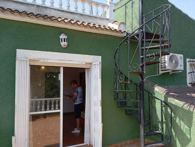 2 спальная комната Деревенский Дом продается