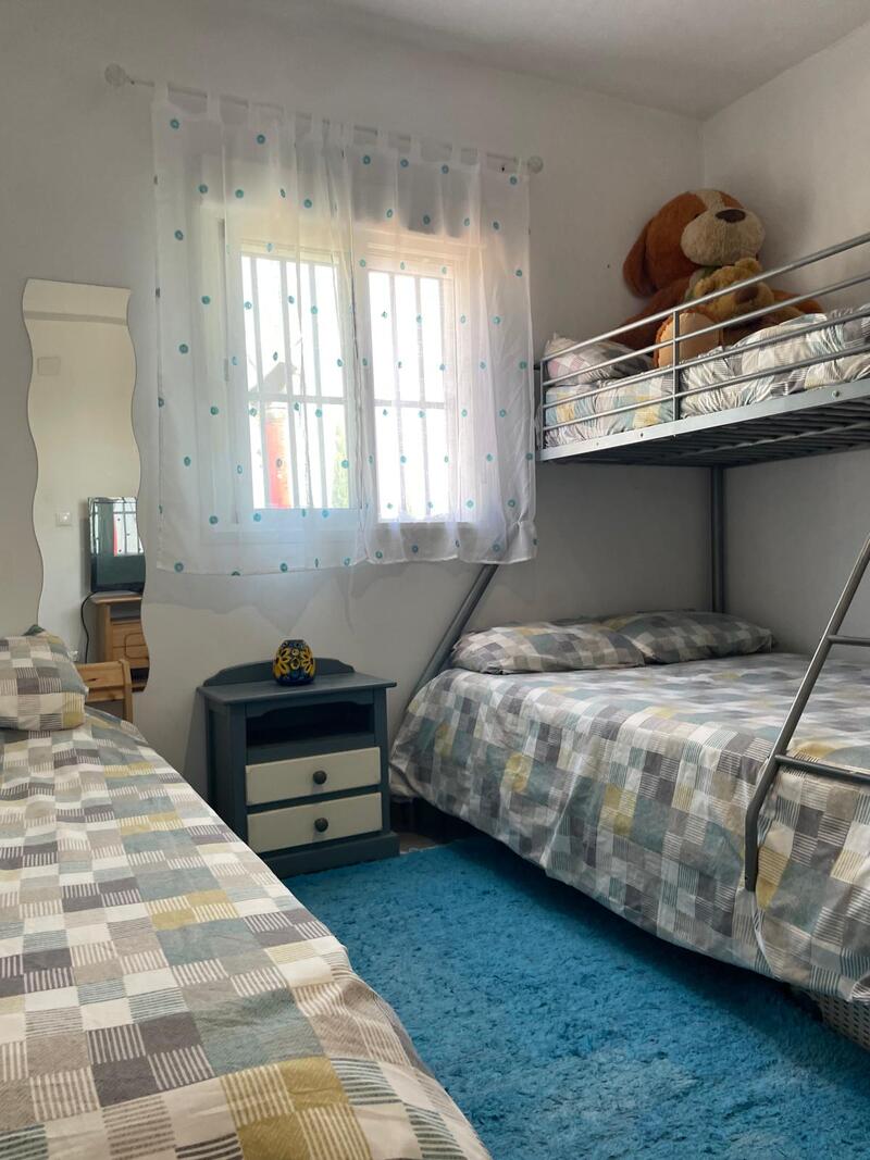 2 Cuarto Villa en venta