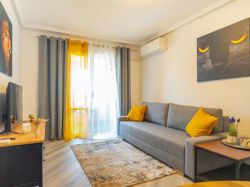 Apartment for sale in Torrevieja, Alicante