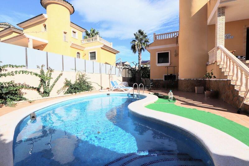 3 chambre Auberge à vendre