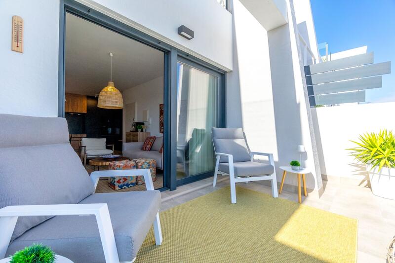 2 slaapkamer Appartement Te koop