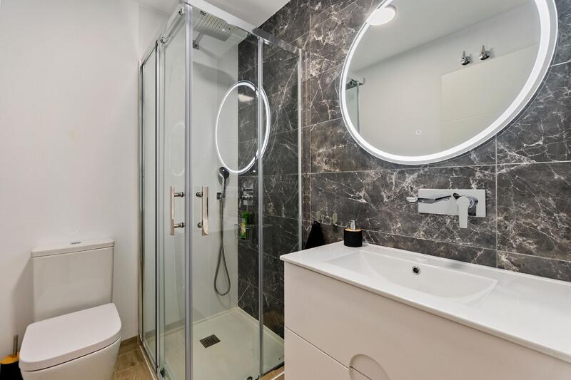 2 slaapkamer Appartement Te koop