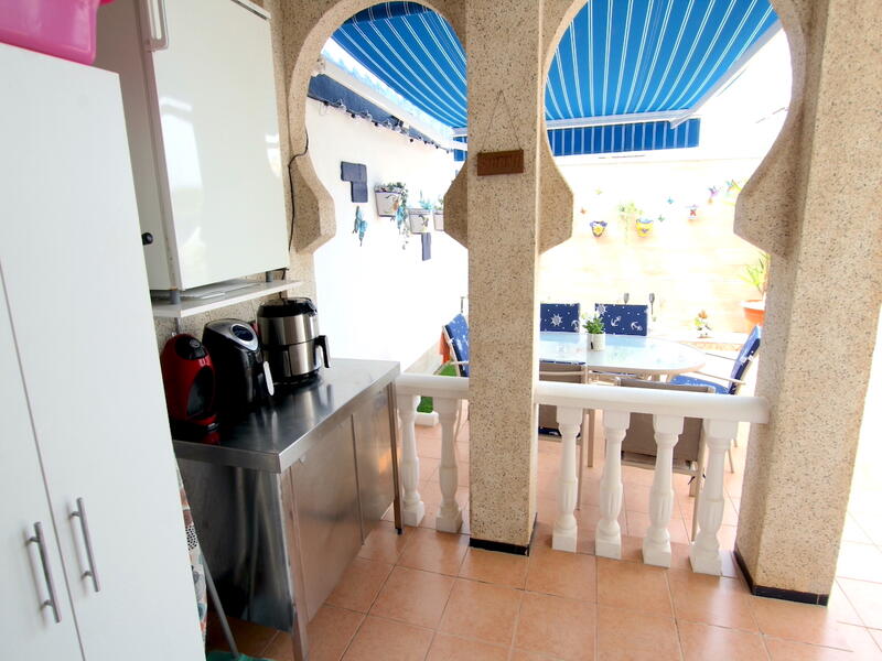 3 bedroom Townhouse for sale