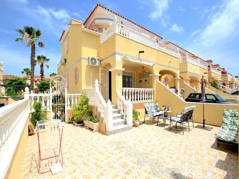 Villa til salgs i Lo Crispin, Alicante