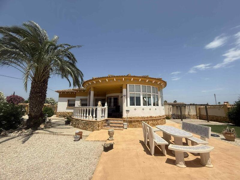 3 Cuarto Villa en venta