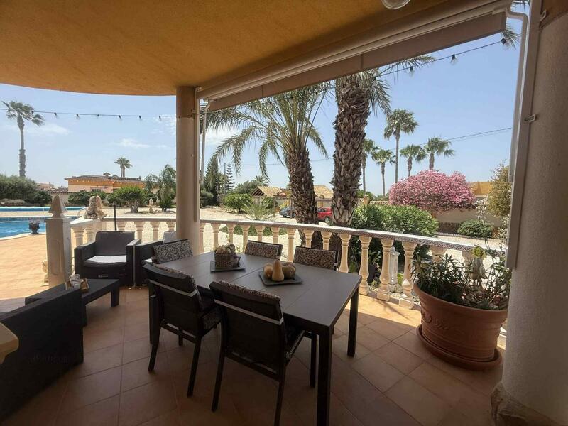 3 Cuarto Villa en venta