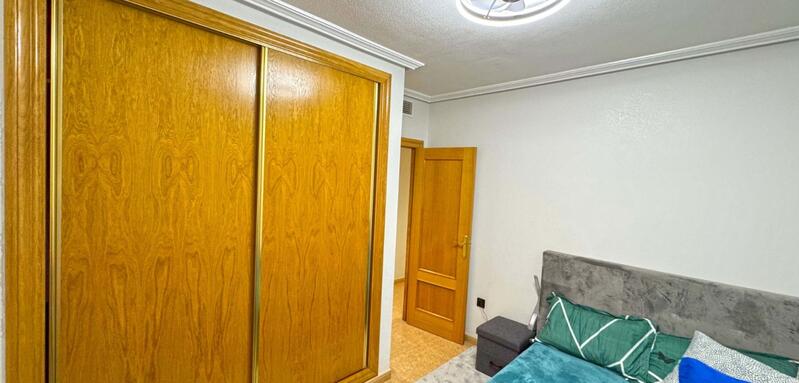 3 bedroom Apartment for sale