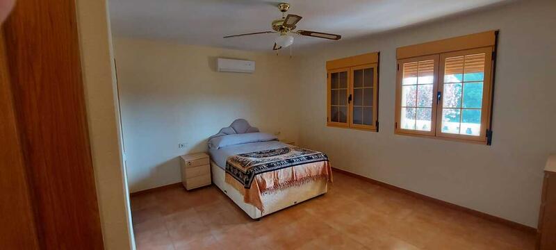 5 Schlafzimmer Villa zu verkaufen