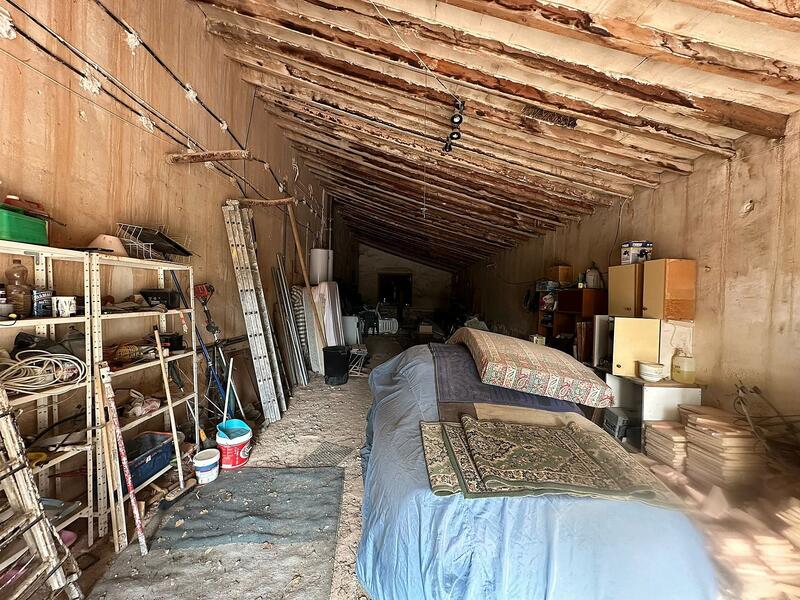 6 Schlafzimmer Landhaus zu verkaufen