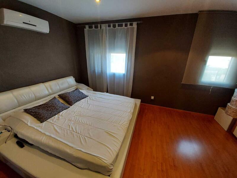 7 Cuarto Villa en venta