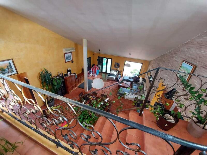 7 Cuarto Villa en venta