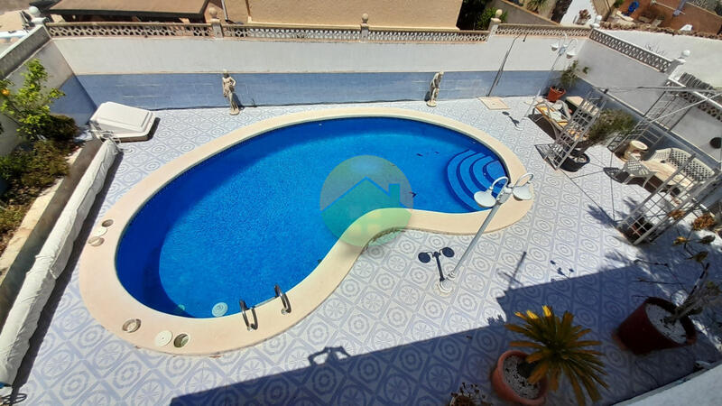 2 chambre Villa à vendre