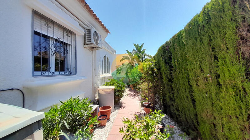 2 chambre Villa à vendre