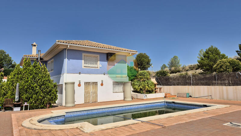 Villa til salgs i Calasparra, Murcia