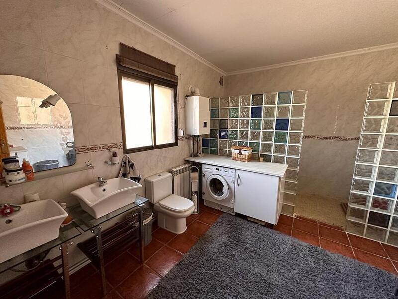 3 Cuarto Casa de Campo en venta