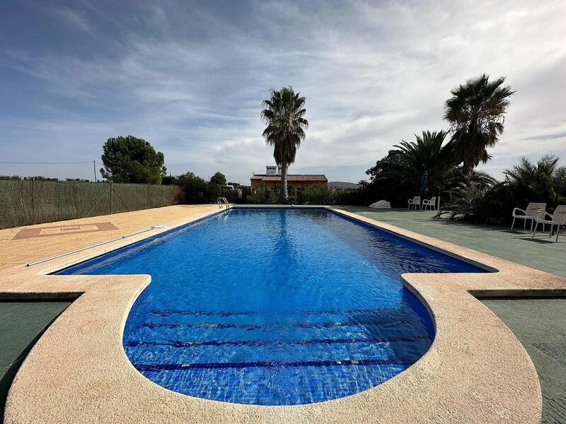 3 Cuarto Casa de Campo en venta