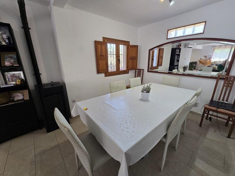 4 slaapkamer Landhuis Te koop