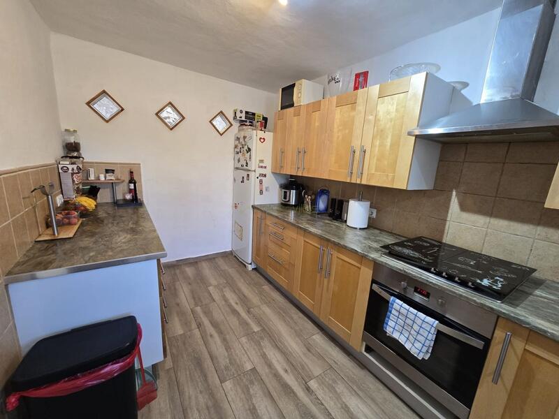 4 slaapkamer Landhuis Te koop