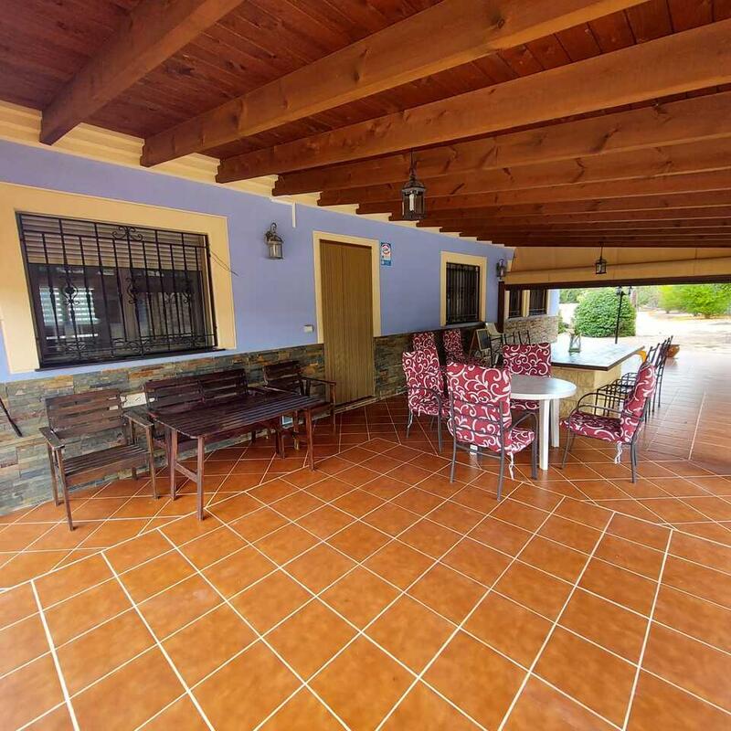 4 Schlafzimmer Villa zu verkaufen