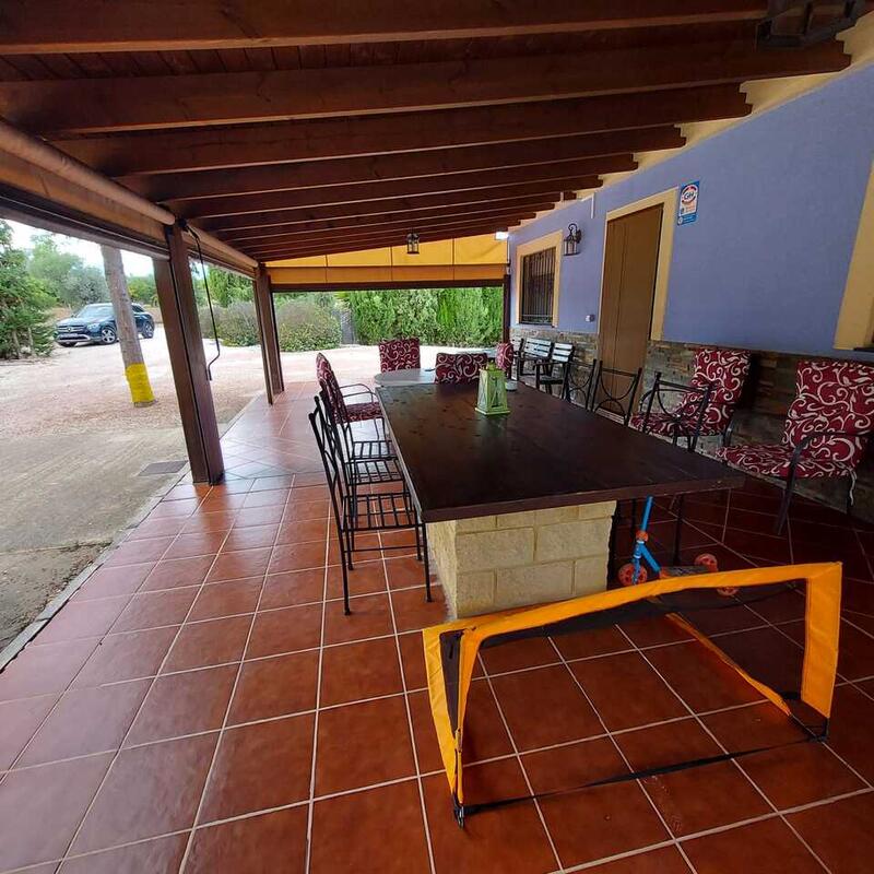 4 Schlafzimmer Villa zu verkaufen