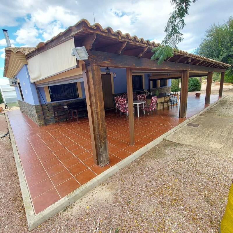 4 Schlafzimmer Villa zu verkaufen