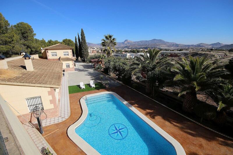 5 chambre Villa à vendre