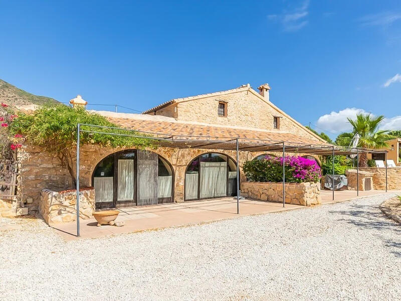 8 chambre Villa à vendre