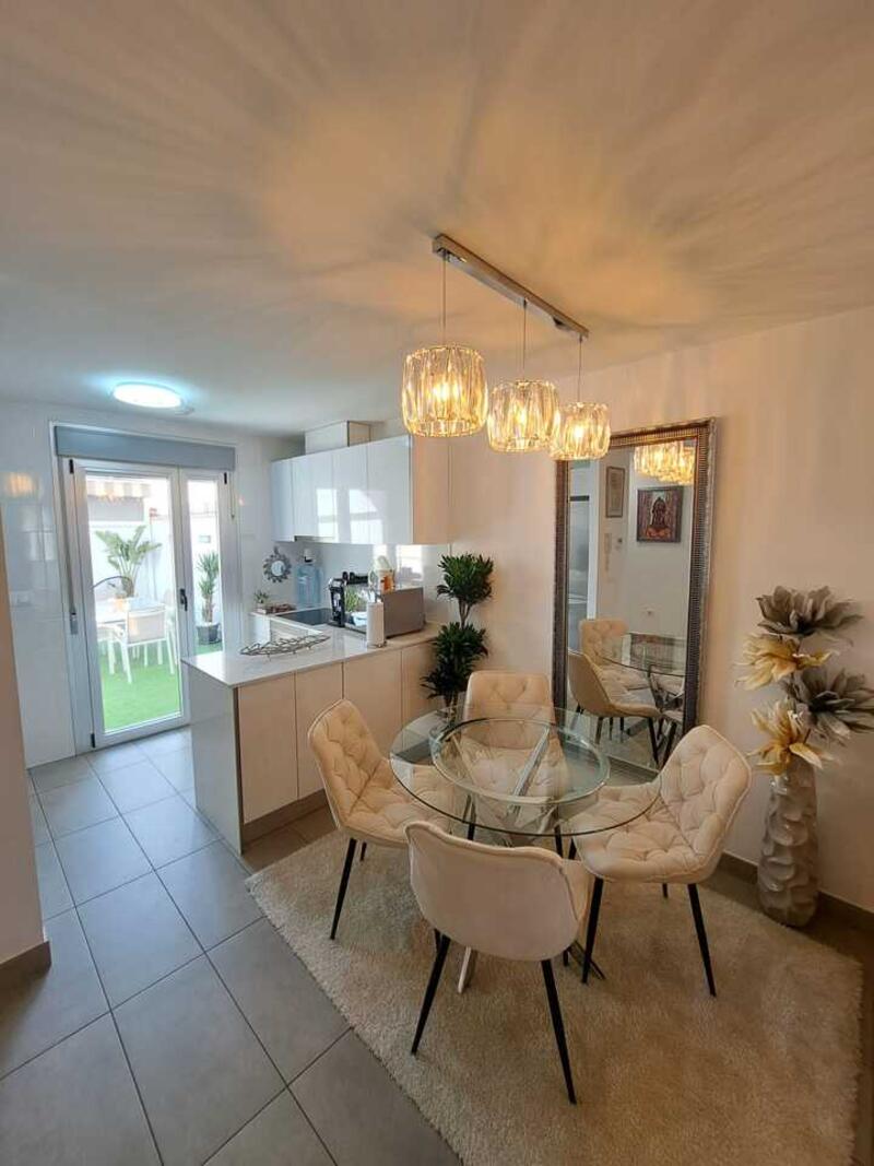 2 slaapkamer Appartement Te koop