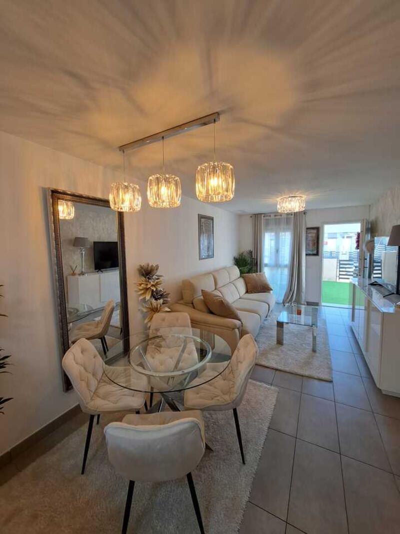 2 slaapkamer Appartement Te koop