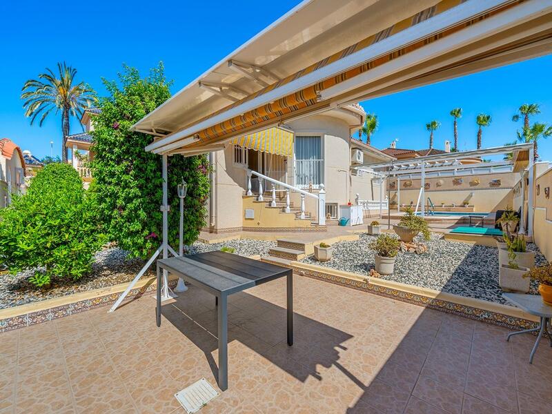 5 slaapkamer Villa Te koop
