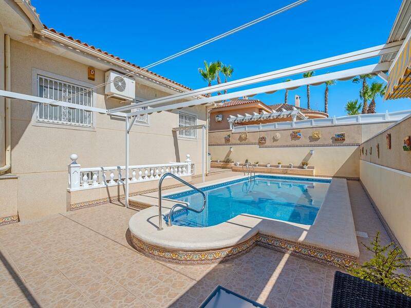 5 slaapkamer Villa Te koop