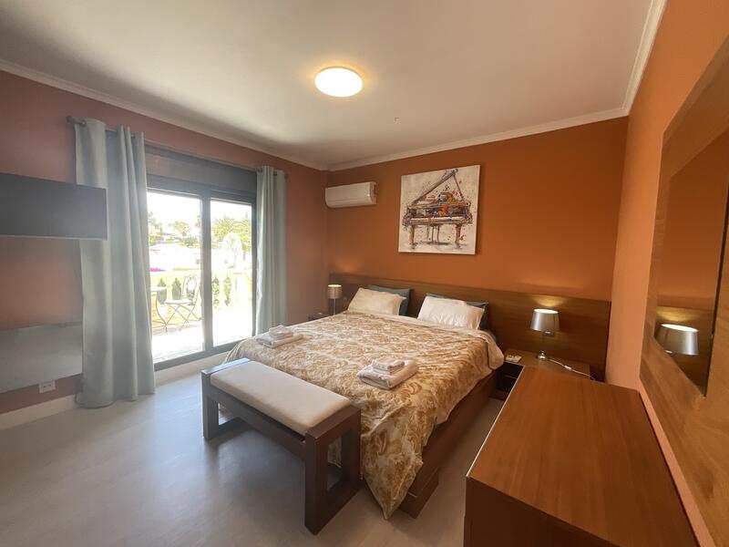 5 slaapkamer Villa Te koop