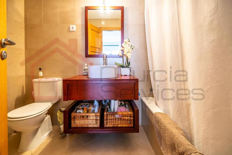 2 slaapkamer Appartement Te koop