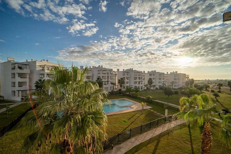 2 bedroom Apartment for sale
