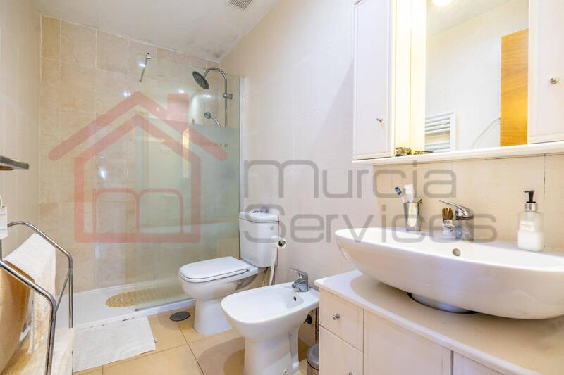 2 slaapkamer Appartement Te koop