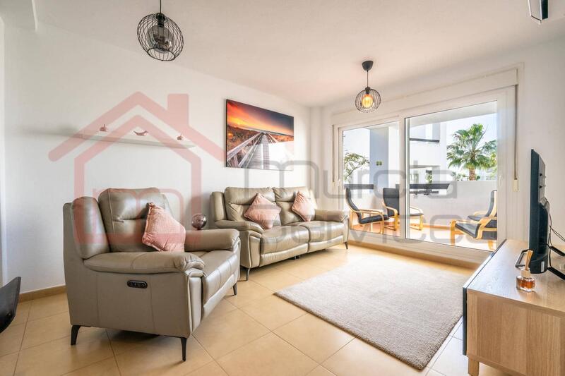 2 slaapkamer Appartement Te koop