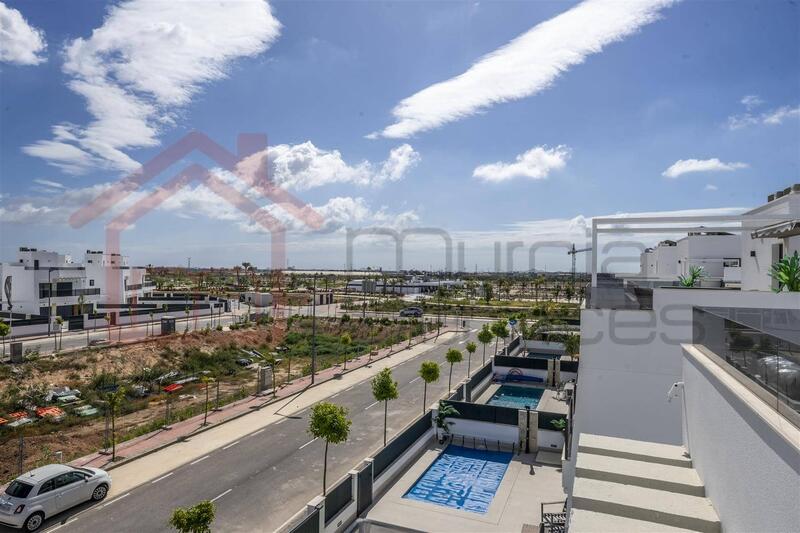 4 Cuarto Villa en venta