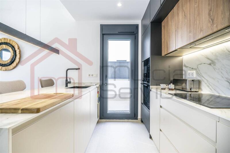 4 Cuarto Villa en venta