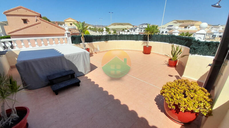 3 Cuarto Villa en venta