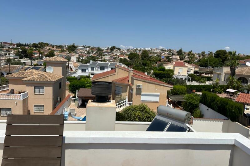 4 slaapkamer Villa Te koop
