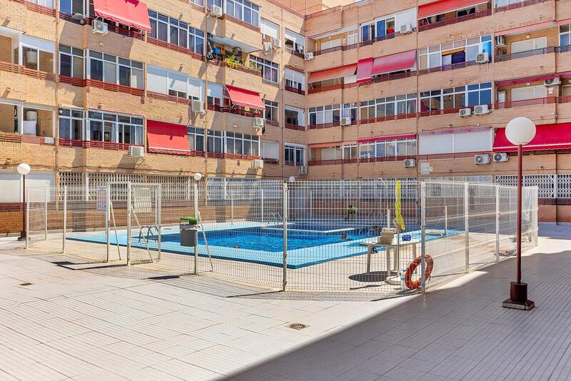 1 slaapkamer Appartement Te koop