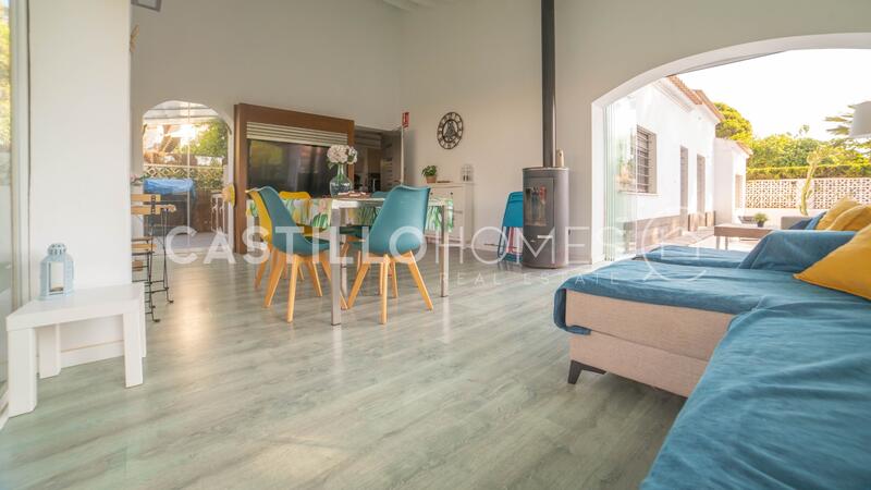 4 slaapkamer Gezinswoning Te koop